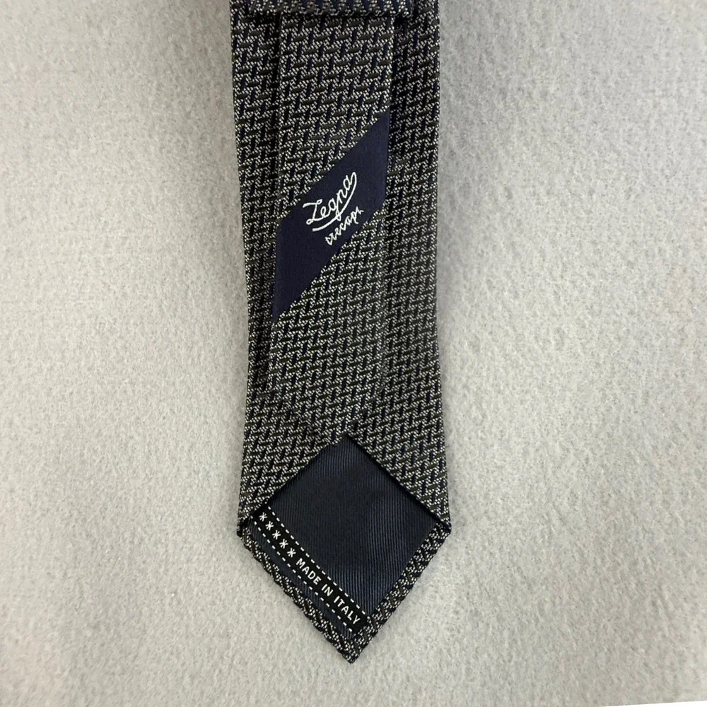 Ermenegildo Zegna Mens Silk Tie Navy Blue Brown Geometric Made in‎ Italy Luxury